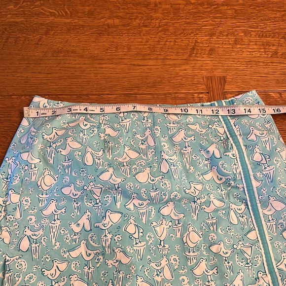 Lilly Pulitzer Pelican patter. Skort (Size 6) - Picture 2 of 8